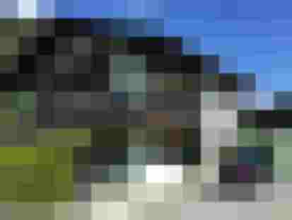 Charmantes Gebäude von Haus Vera in Zell am See mit Garten und Stellplätzen.